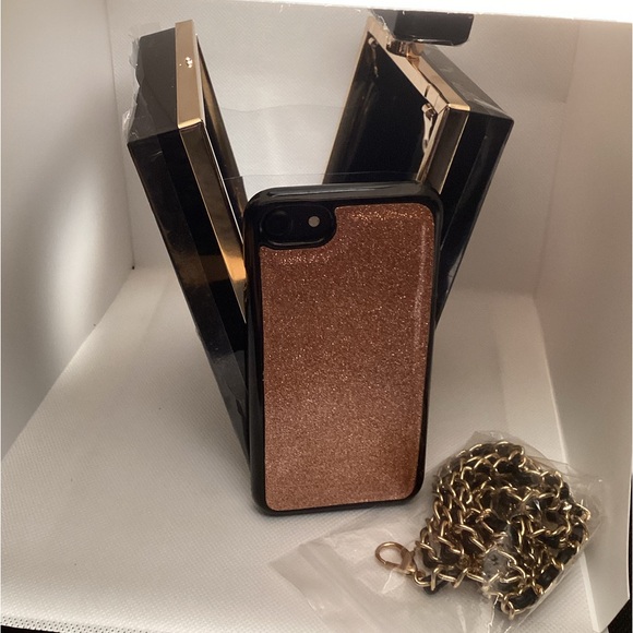 NEWT VINTAGE PARIS PERFUME SHAPED CLUTCH BAG. - Picture 11 of 14